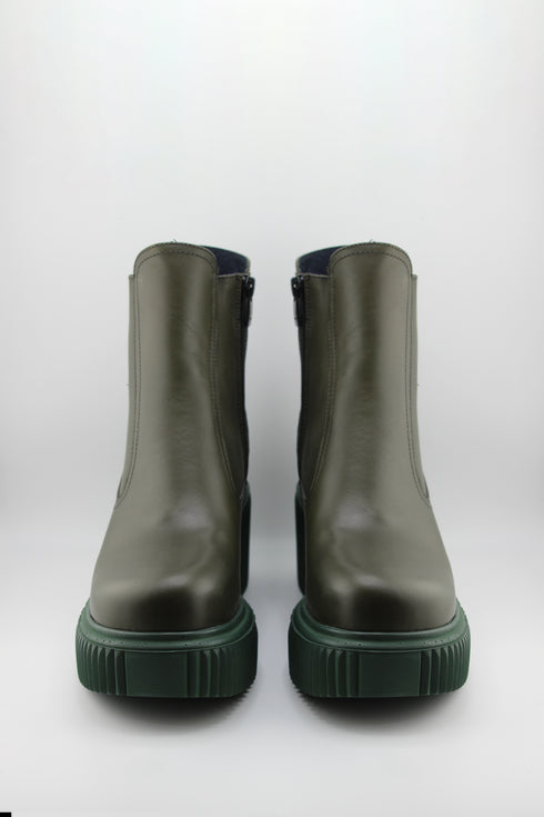 Robinson Chunky Sole Leather Ankle Boots